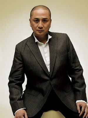 湯鎮(zhèn)業(yè) 湯鎮(zhèn)業(yè)